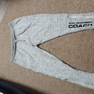 Ladies Team Beachbody Coach Gray Leggings Yoga Pants